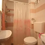 Family Friendly House With A Swimming Pool Breze, Novi Vinodolski - 6920 Σπίτι διακοπών Ledenice